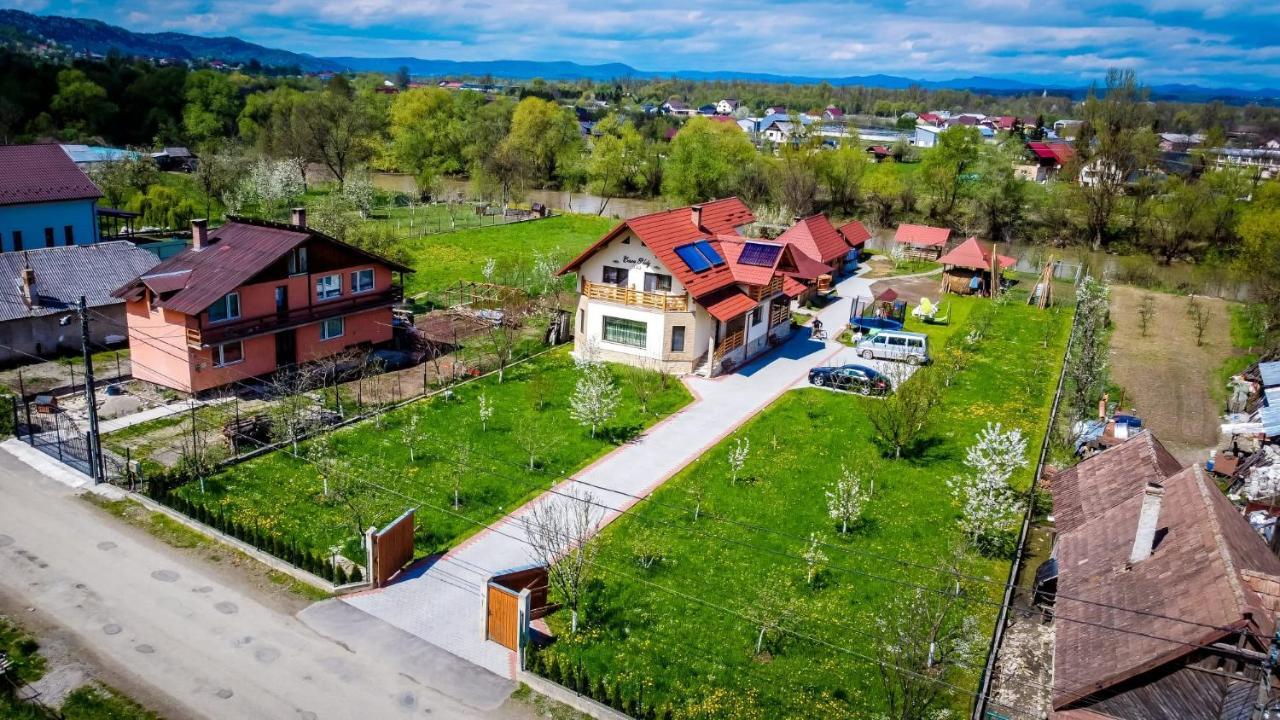 Casa Nely Hotell Sighetu Marmaţiei Eksteriør bilde